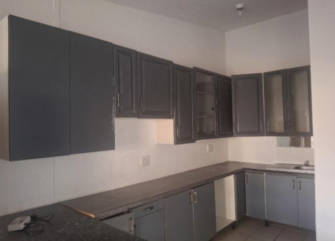 2 Bedroom Duplex to Rent in Naturena - Property to rent - MR677814