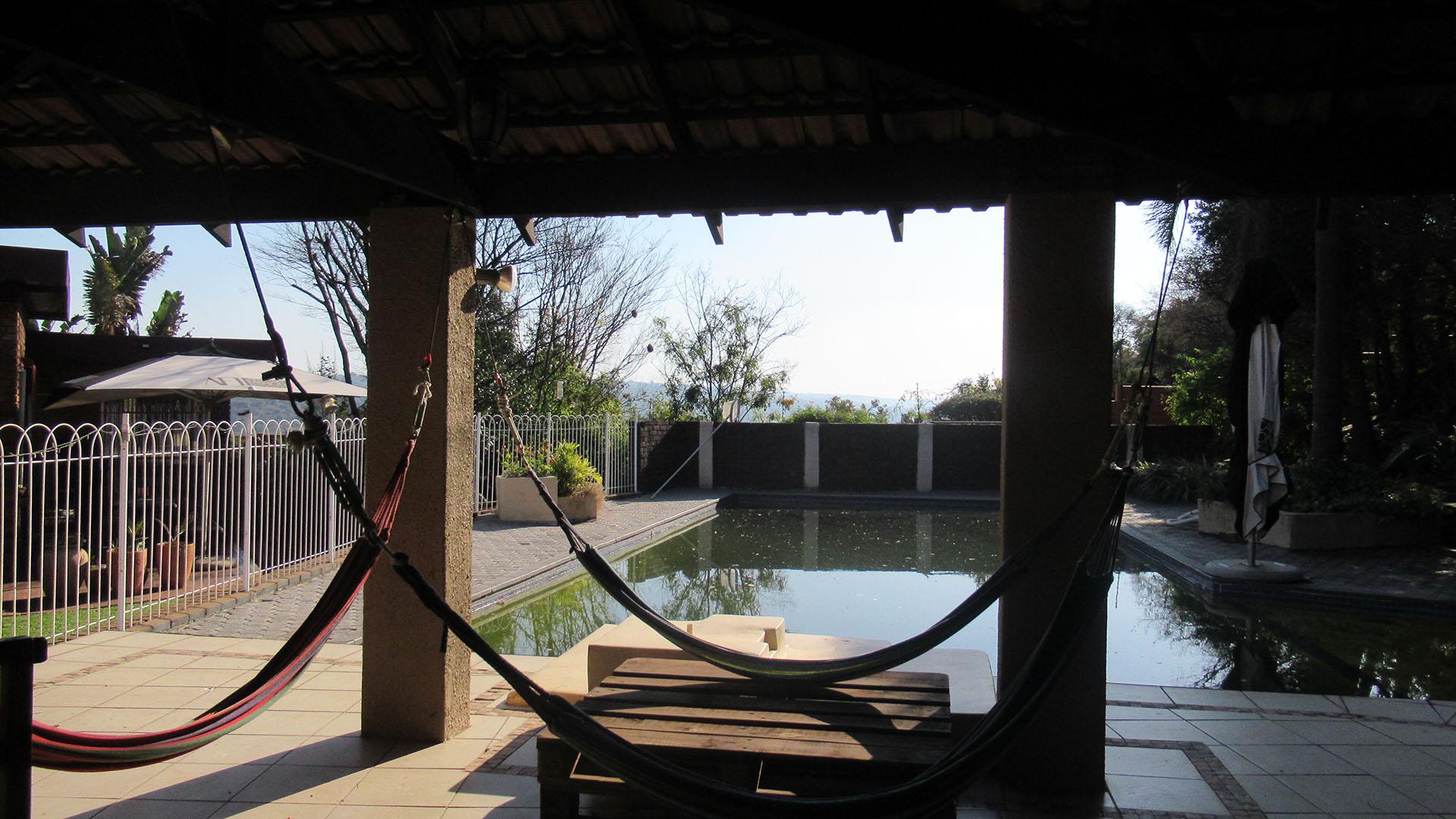 Entertainment of property in Kloofendal