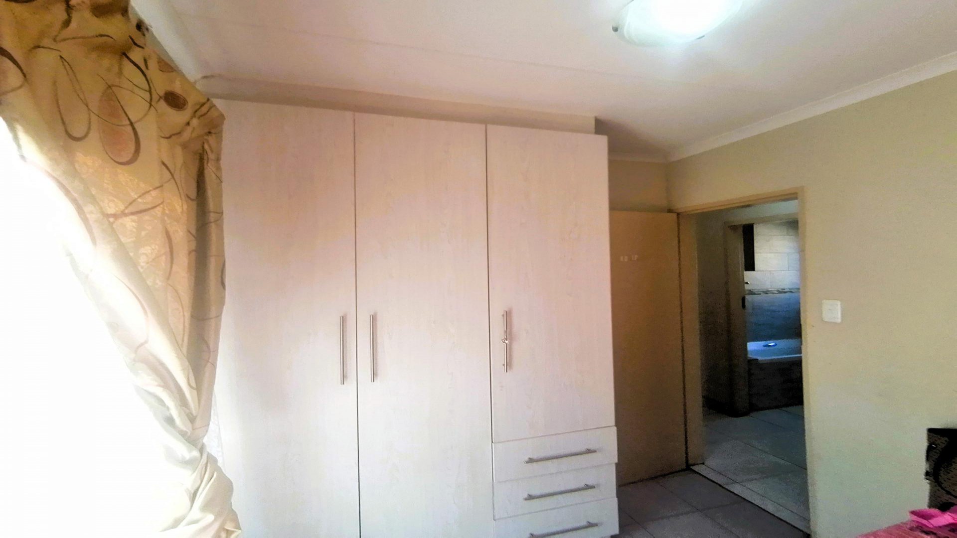 Bed Room 1 of property in Soshanguve East