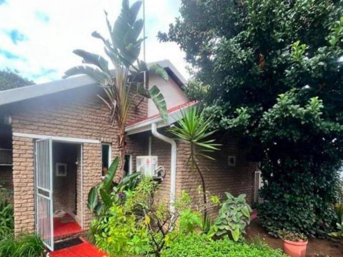3 Bedroom House for Sale For Sale in Geelhoutpark - MR677831
