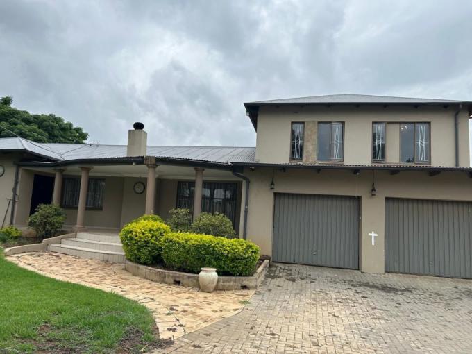 4 Bedroom House for Sale For Sale in Waverley - MR677848