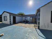  of property in Parow Valley
