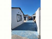  of property in Parow Valley
