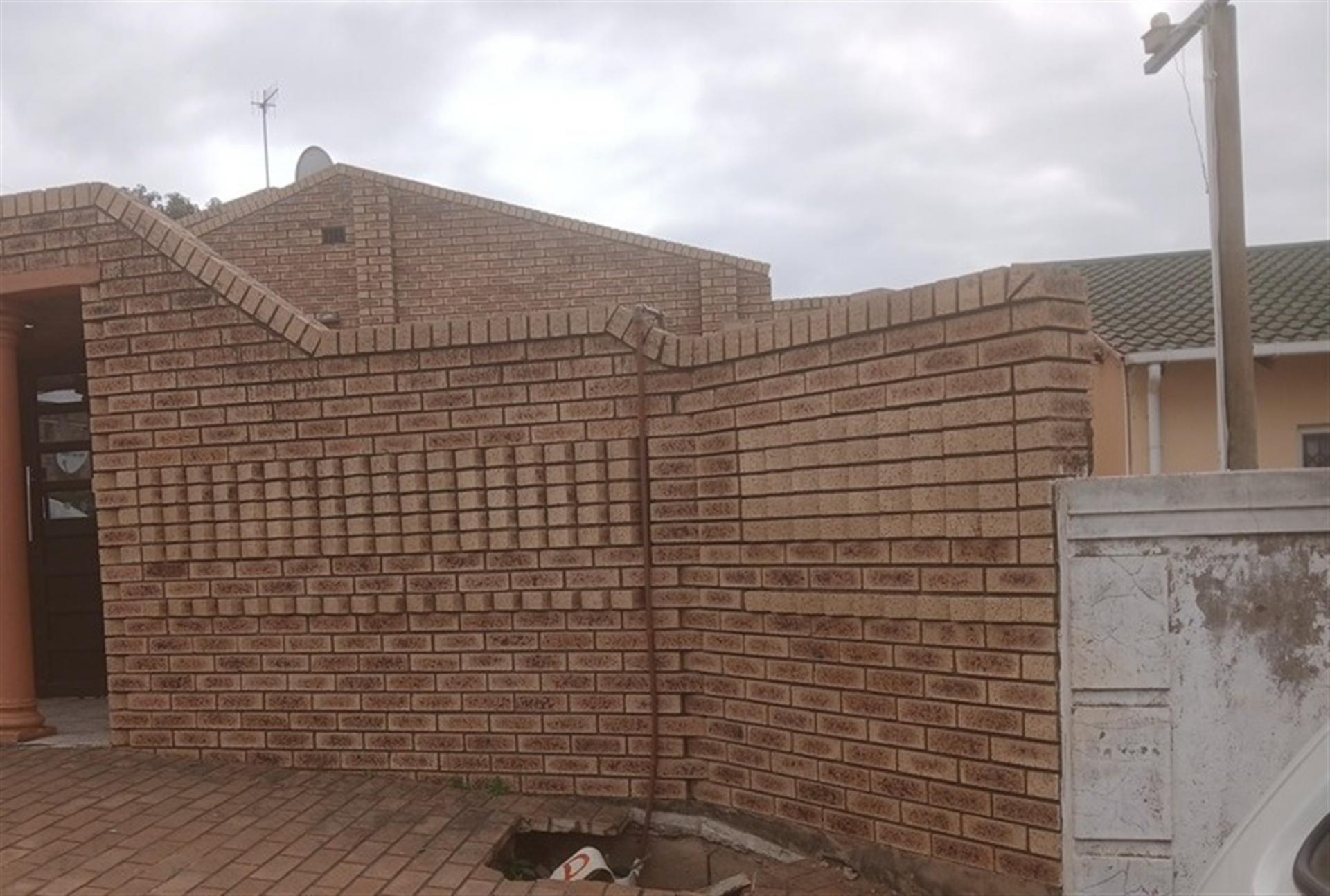 Front View of property in KwaMashu
