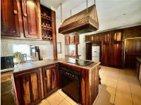  of property in Suideroord