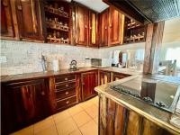  of property in Suideroord