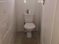  of property in Alan Manor
