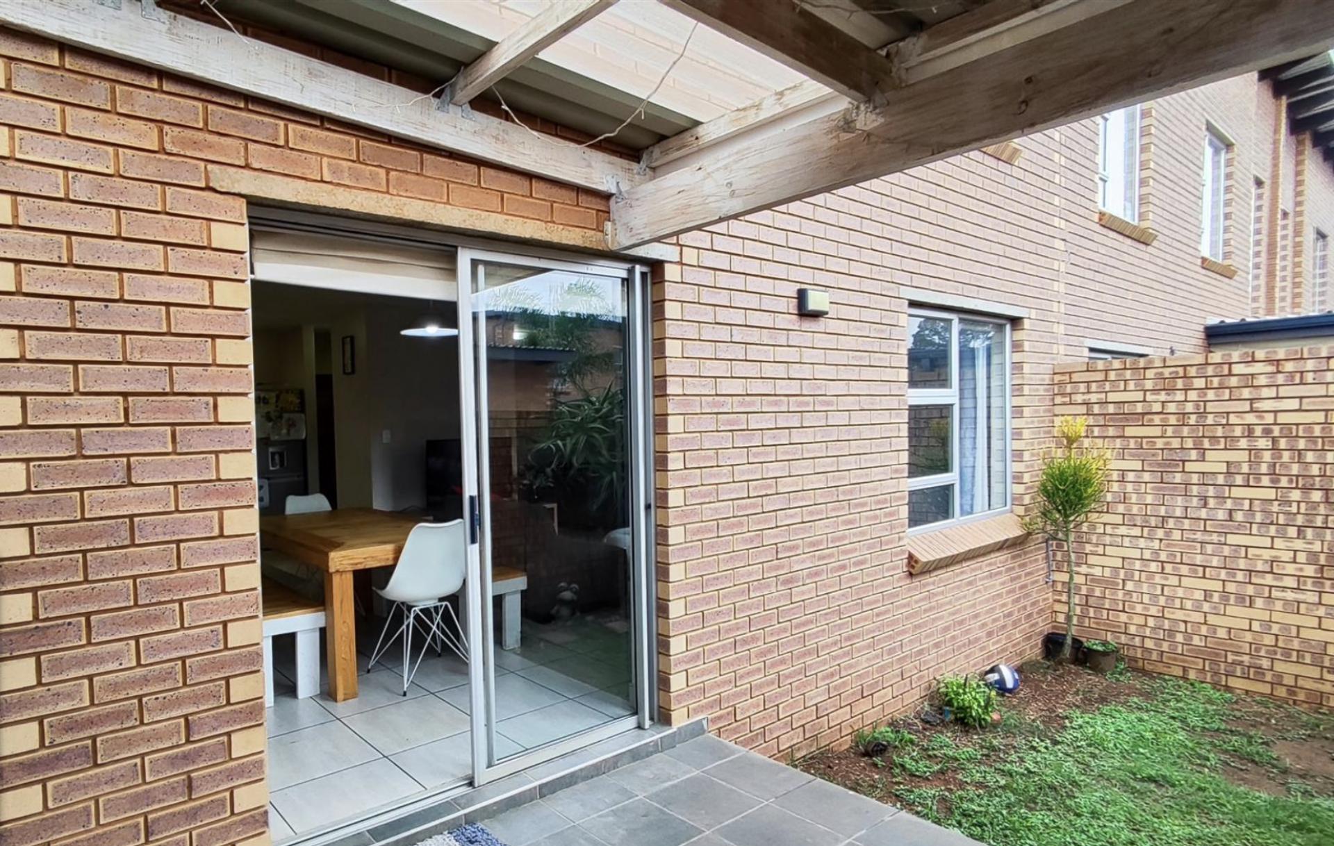  of property in Glen Marais
