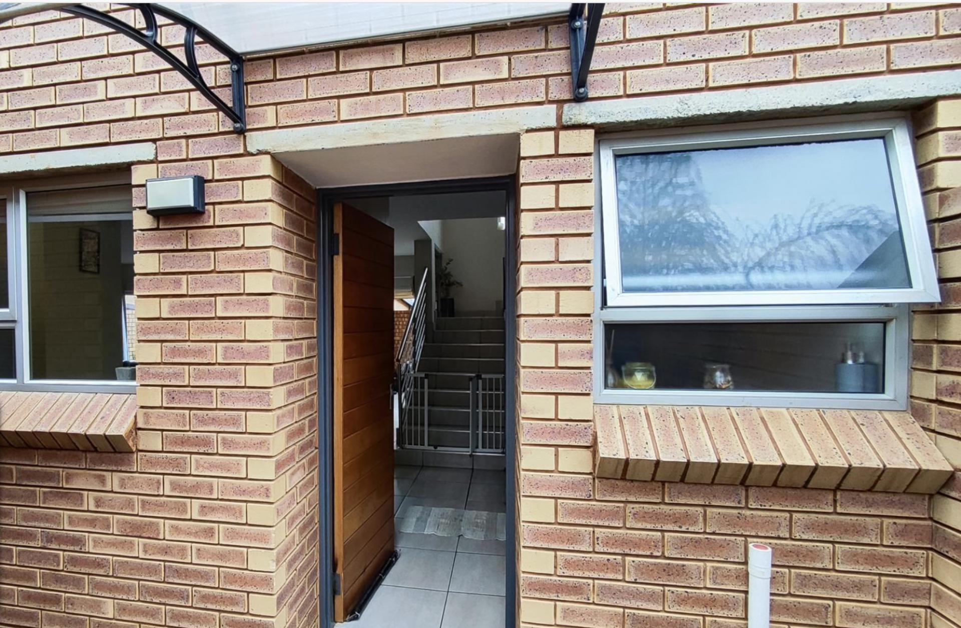  of property in Glen Marais