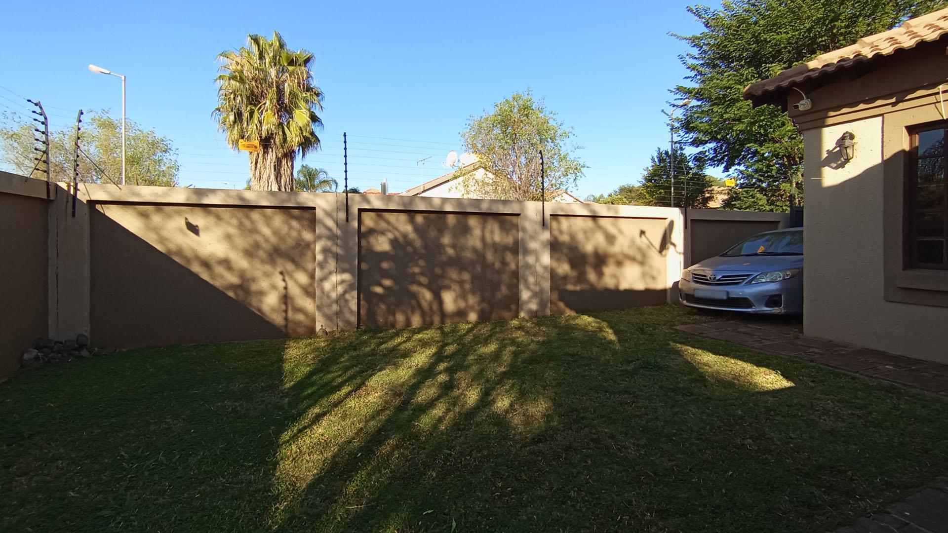 Garden of property in Doornpoort