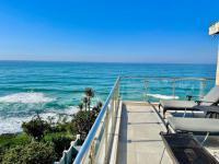  of property in Shakas Rock