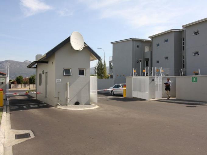 1 Bedroom Apartment for Sale For Sale in Paarl - MR677995