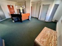  of property in Die Hoewes