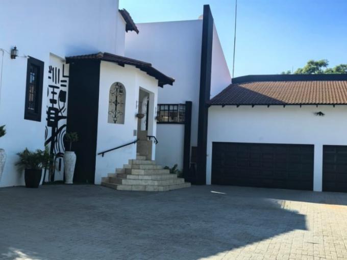 4 Bedroom House for Sale For Sale in Safarituine - MR678020