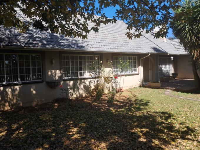 3 Bedroom House for Sale For Sale in Verwoerdpark - MR678024