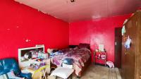 Bed Room 1 - 17 square meters of property in Vanderbijlpark