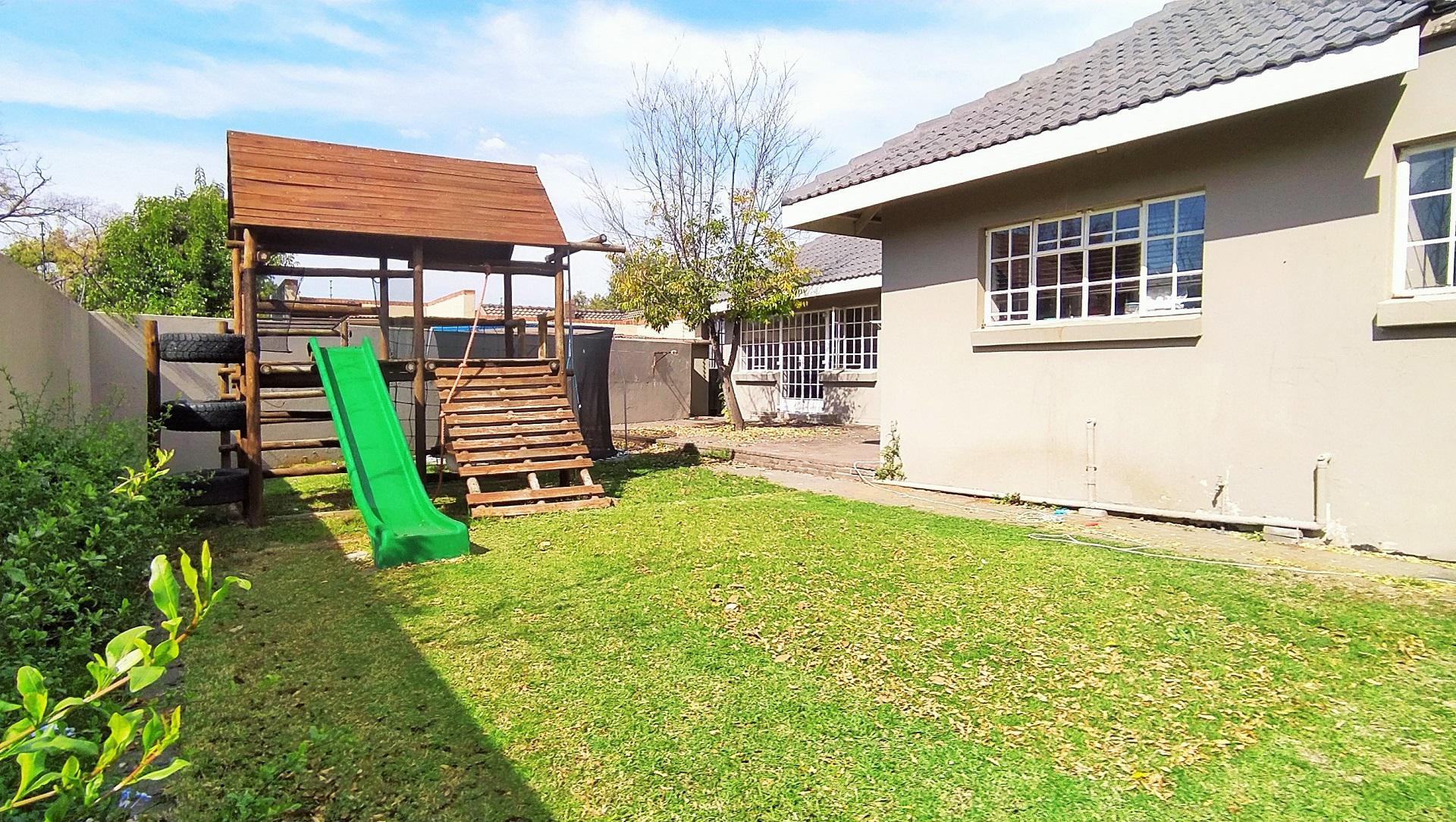 Backyard of property in Dan Pienaar