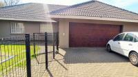 Front View of property in Dan Pienaar