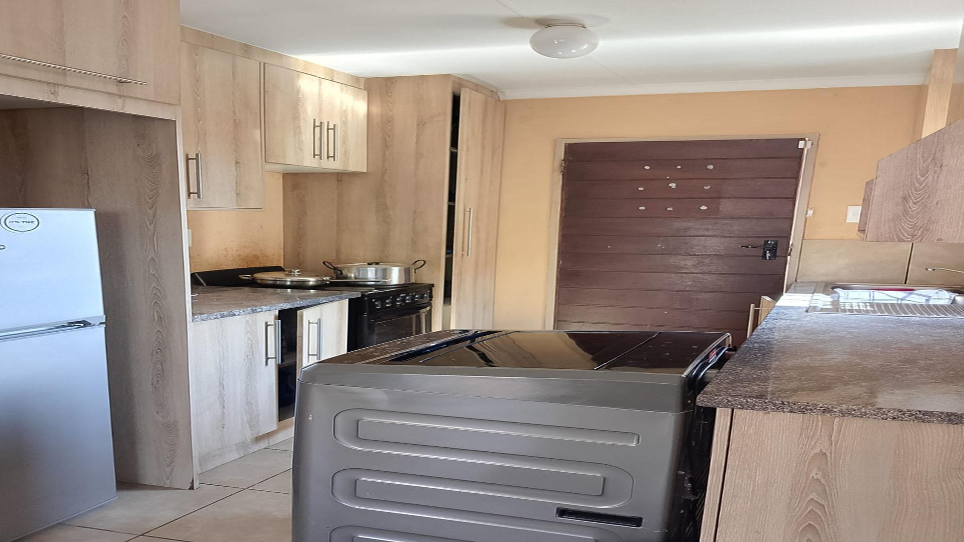 Kitchen of property in Sky City