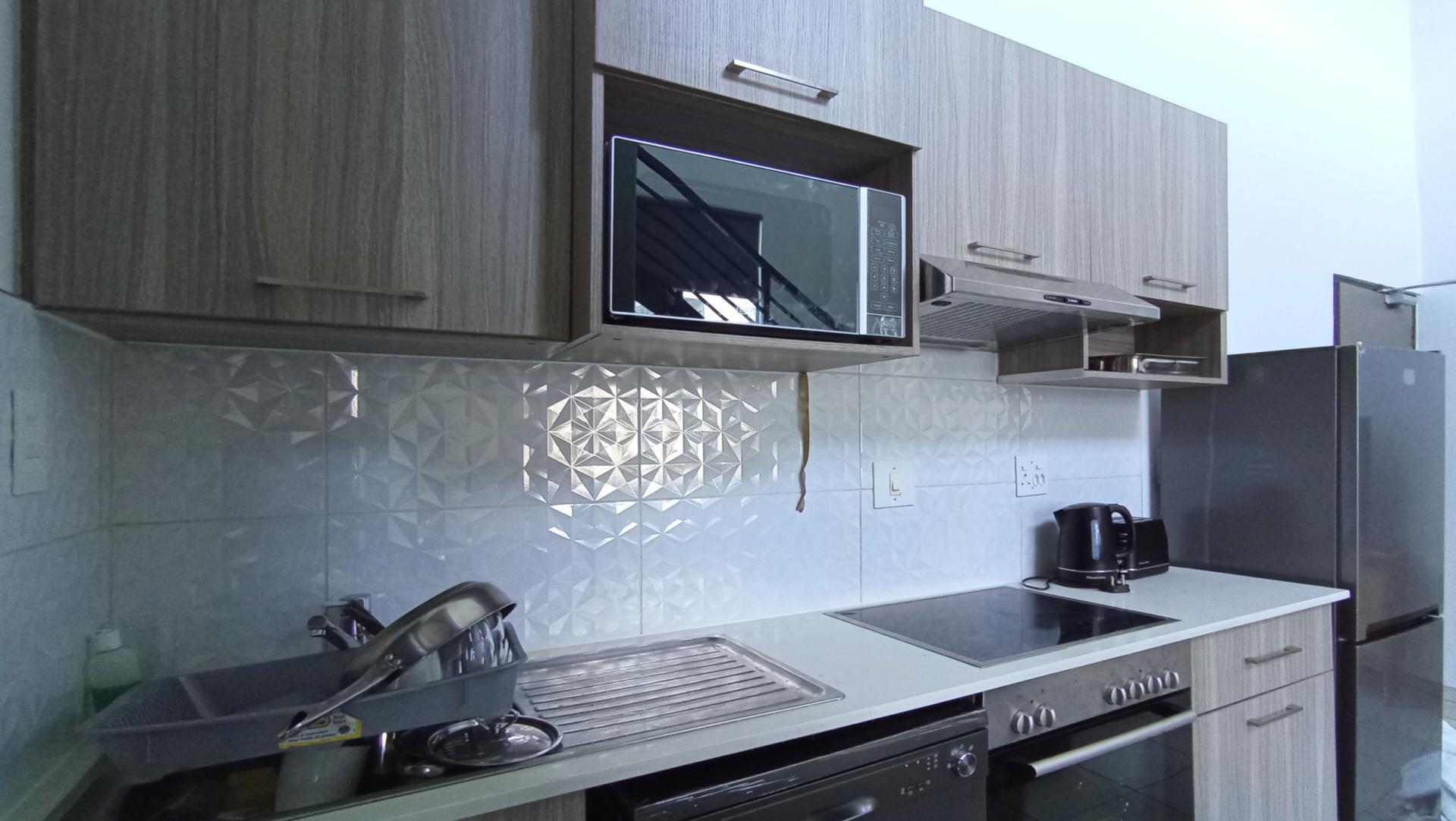 Kitchen - 5 square meters of property in Rosebank - JHB