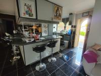  of property in Heuweloord