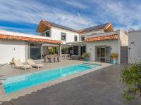  of property in Paarl