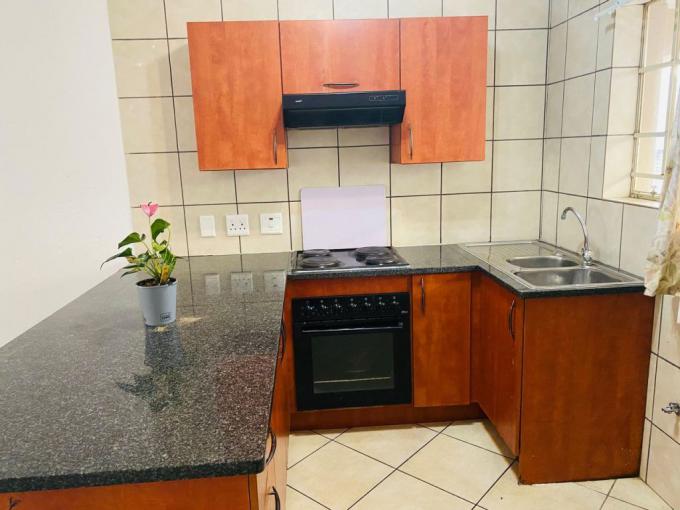2 Bedroom Apartment for Sale For Sale in Waterval East - MR678123