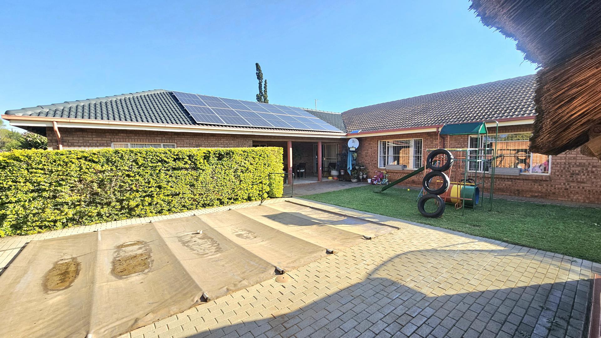  of property in Waverley