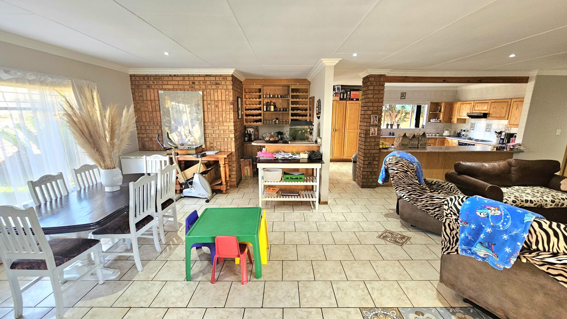  of property in Waverley