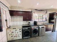  of property in Brackenhurst