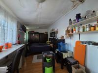  of property in South Crest
