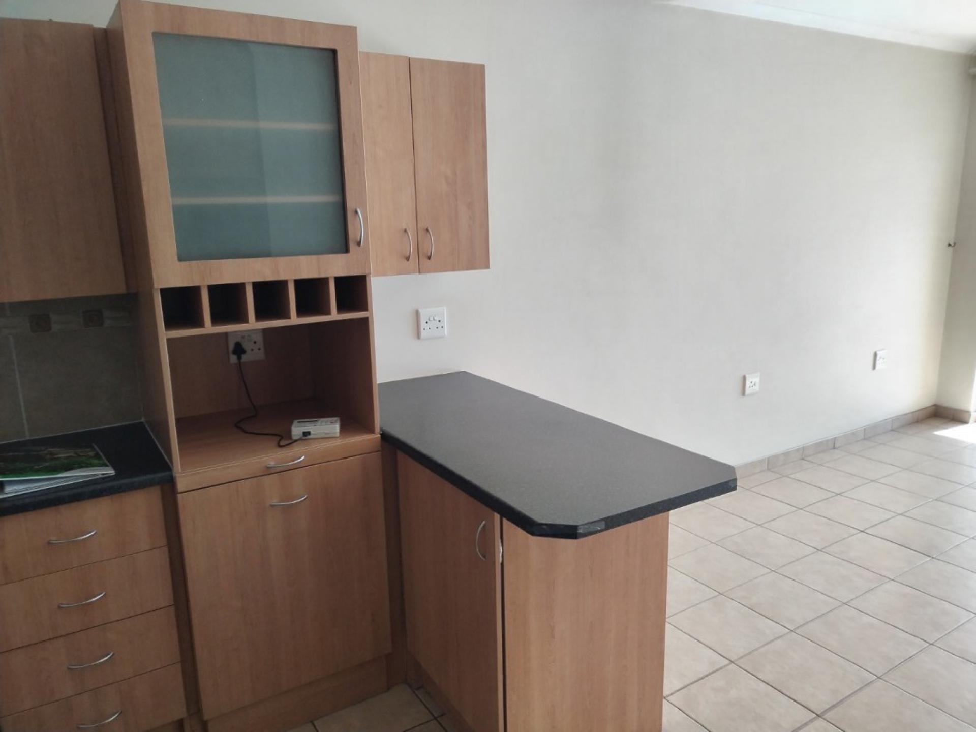  of property in Willow Park Manor