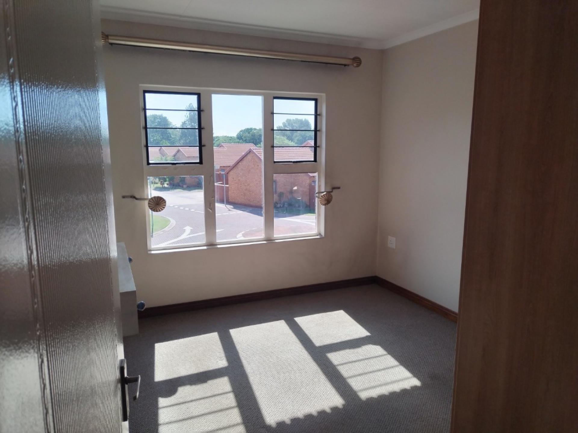  of property in Willow Park Manor