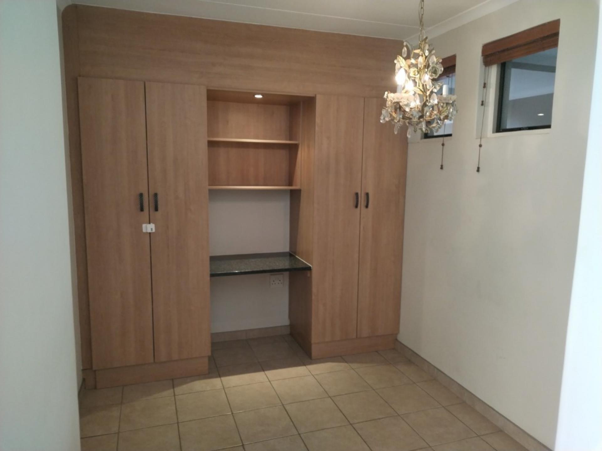  of property in Willow Park Manor