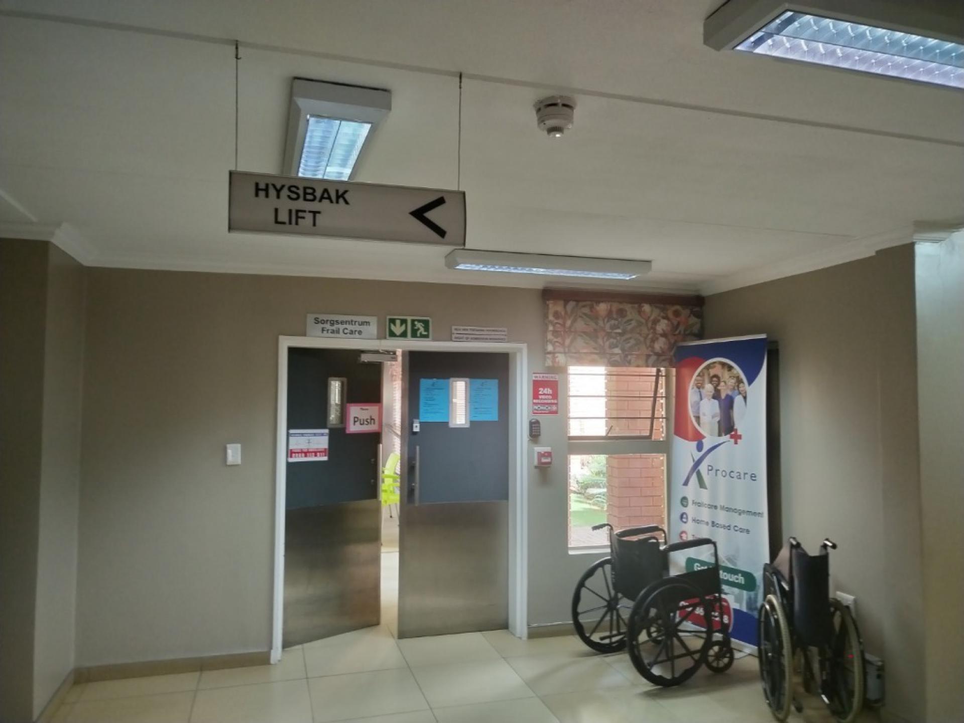  of property in Willow Park Manor