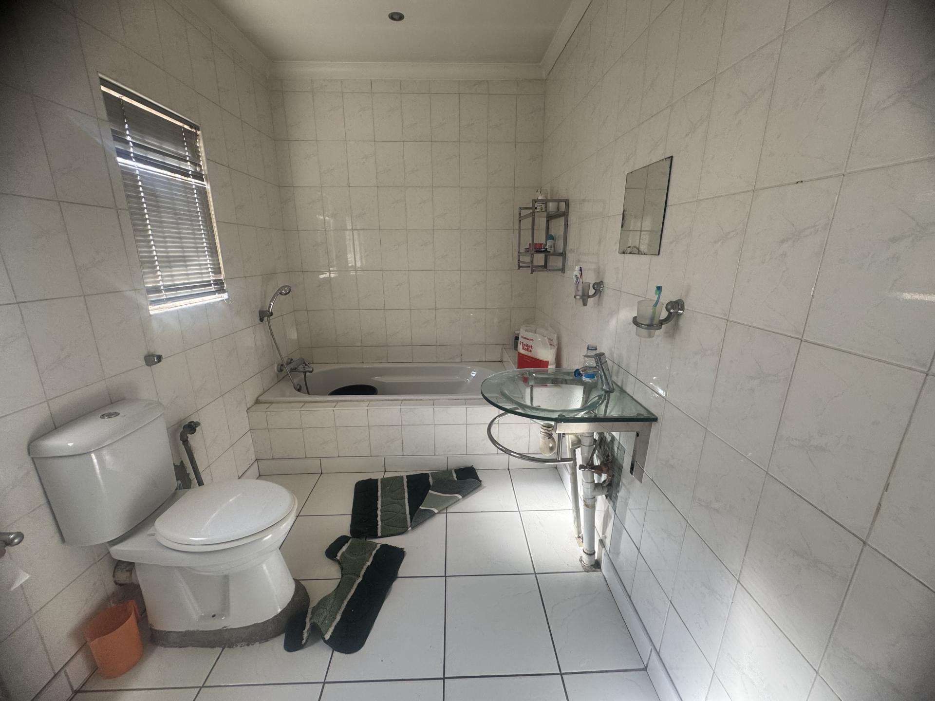  of property in Bosmont