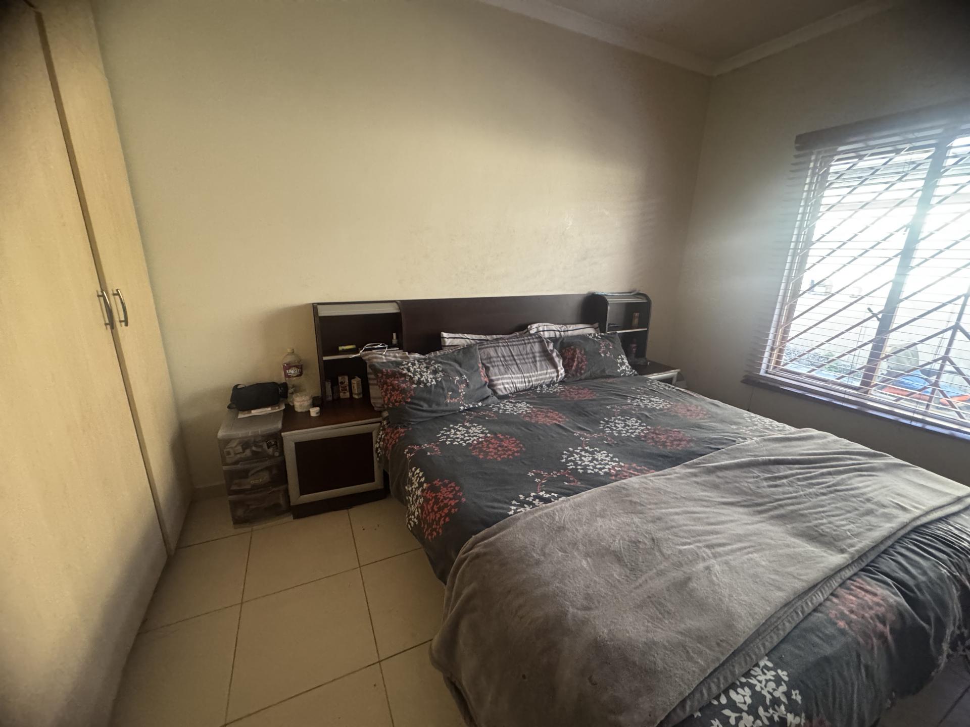  of property in Bosmont