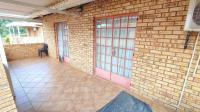  of property in Florauna