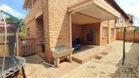  of property in Florauna