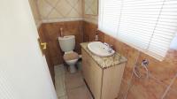  of property in Florauna