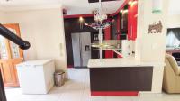  of property in Florauna