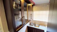  of property in Florauna