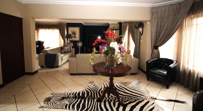 3 Bedroom House for Sale For Sale in Wierdapark - MR678231