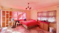 Lounges - 46 square meters of property in Lotus Park