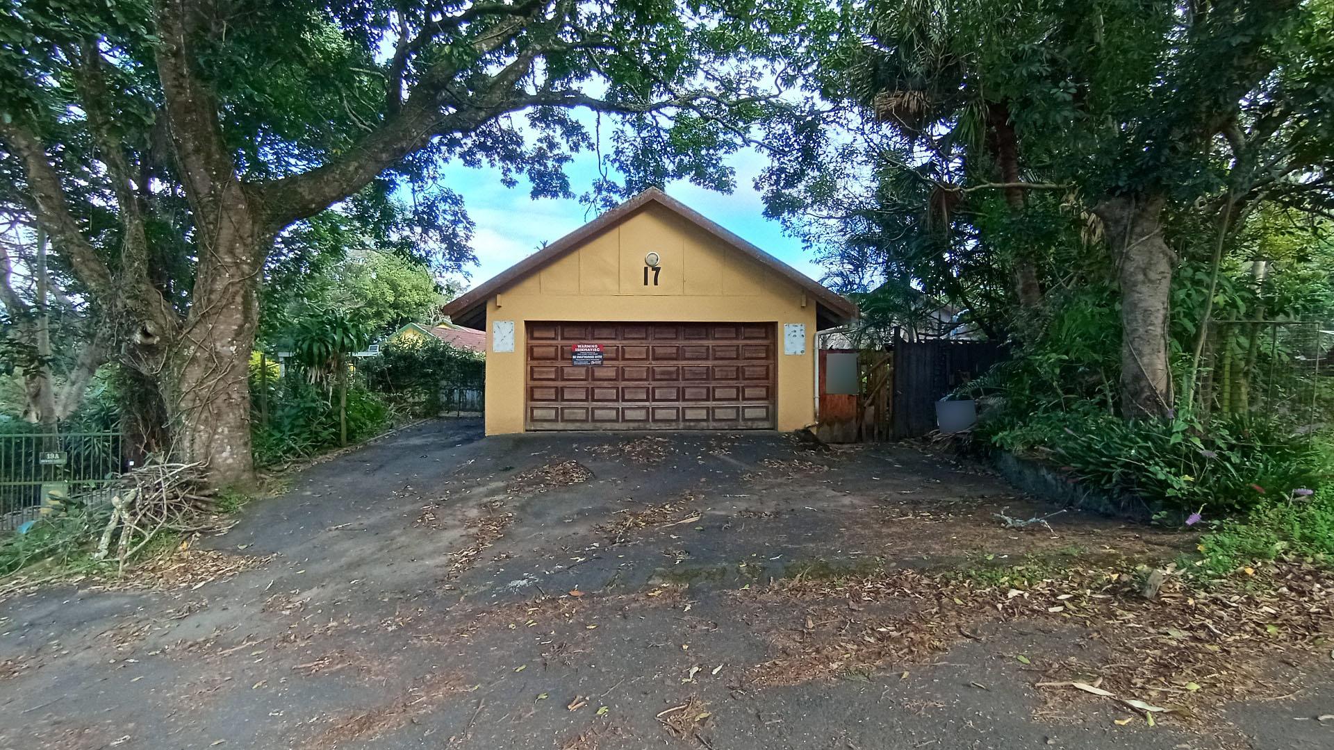 Front View of property in Umtentweni