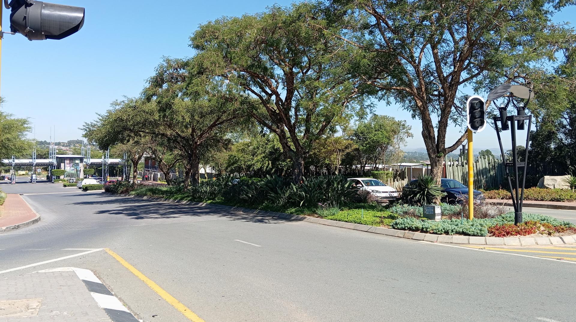 Front View of property in Jackal Creek Golf Estate