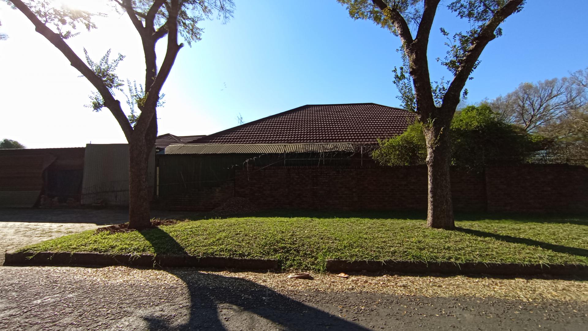 Front View of property in Boksburg