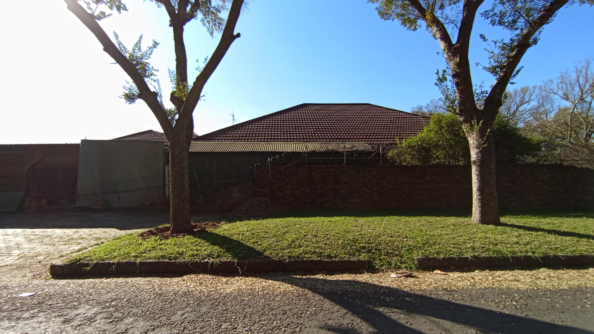 Front View of property in Boksburg