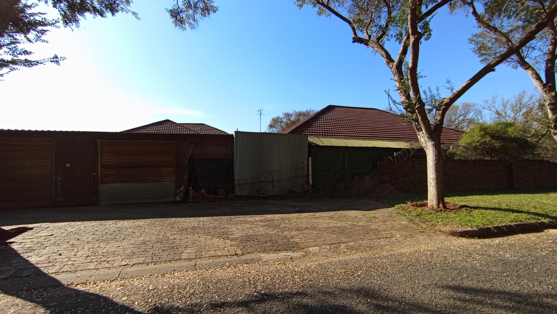 Front View of property in Boksburg