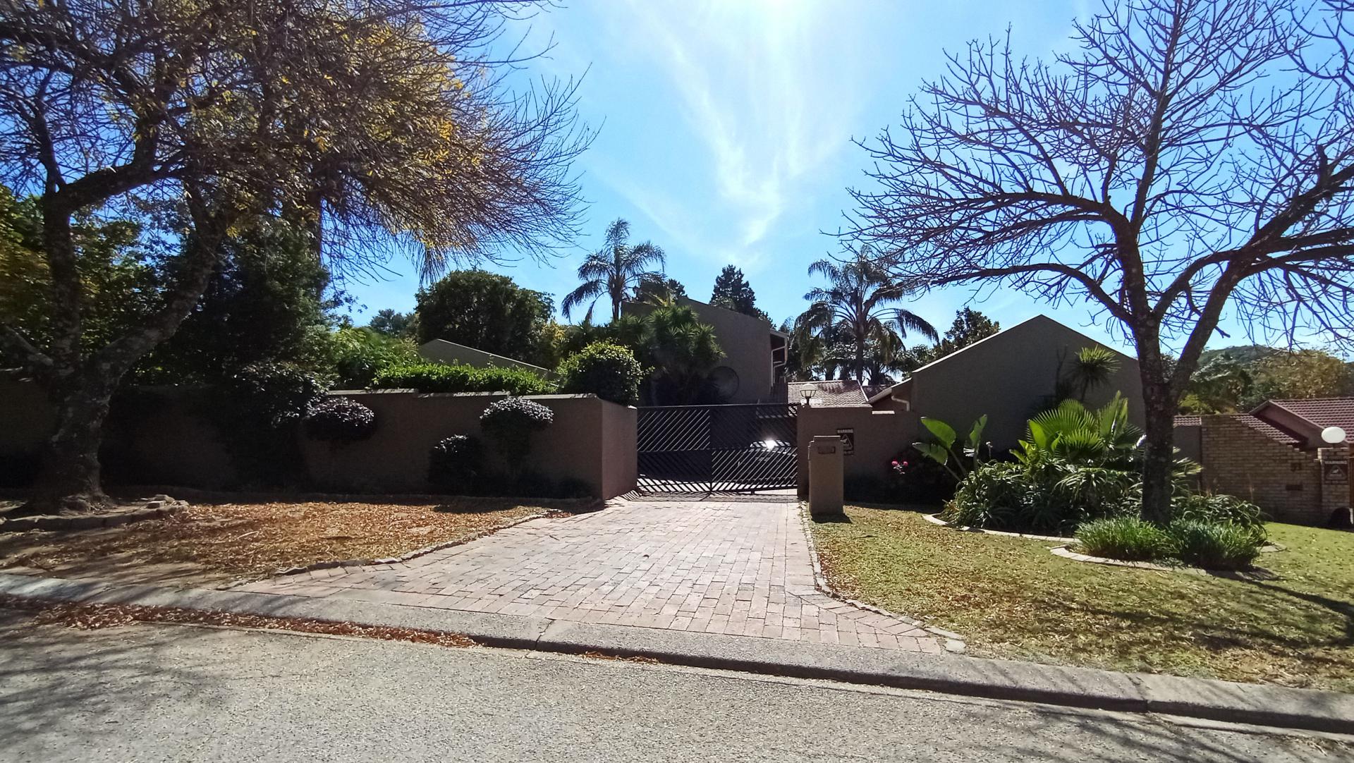 Front View of property in Randpark Ridge